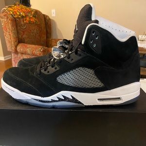 Men’s Jordan Retro 5 Oreo size 14